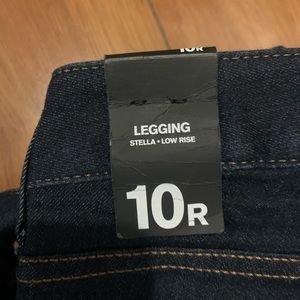 Express stella skinny jegging.  with tags size 10